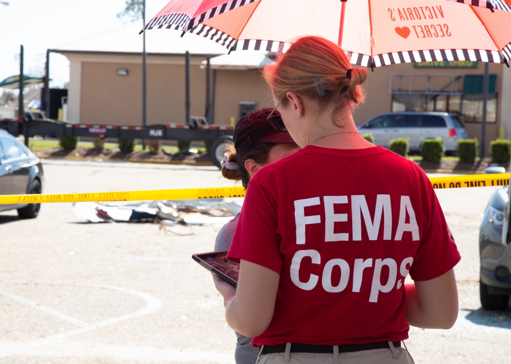 Hurricane Survivors register for Disaster Assistance With FEMA