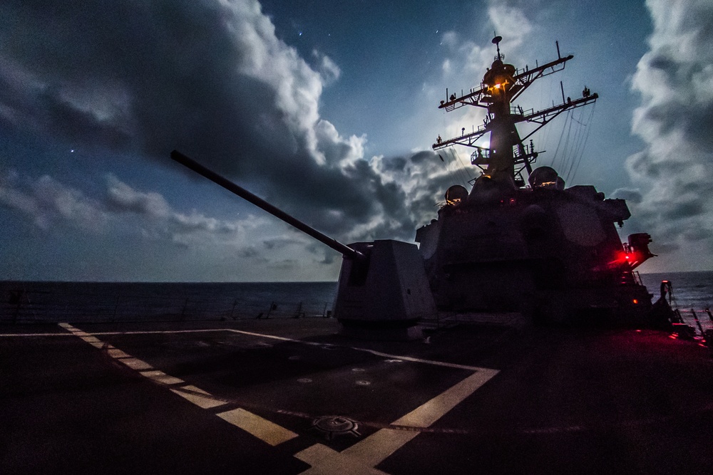 USS Jason Dunham Night Ops