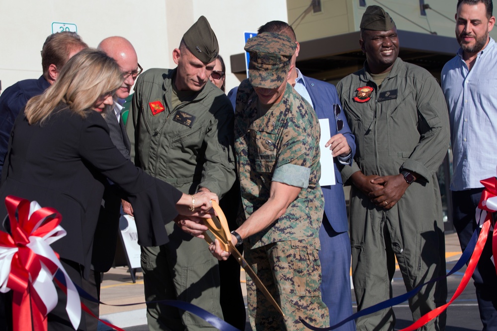 Grand opening: MCAS Miramar opens Starbucks