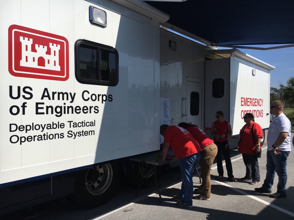 USACE QAs pour into Florida for FEMA Blue Roof mission