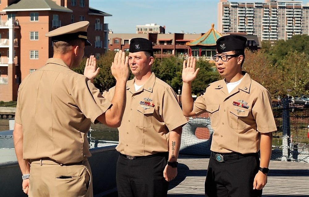 Naval Museum hosts a re-enlistment ceremony