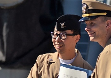 Naval Museum hosts a re-enlistment ceremony