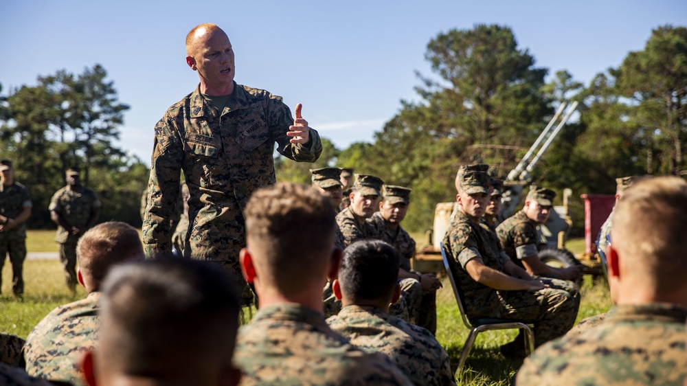 2nd LAAD Conducts Lance Cpl. Seminar in the Field