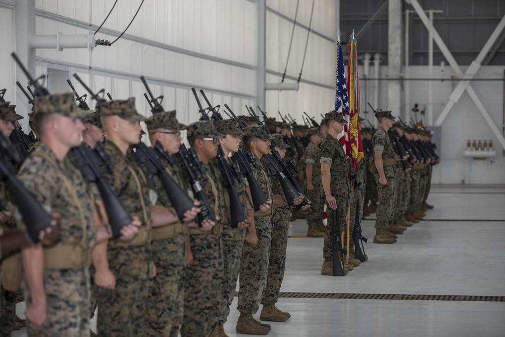 &quot;Lucky Red Lions&quot; welcome new sergeant major