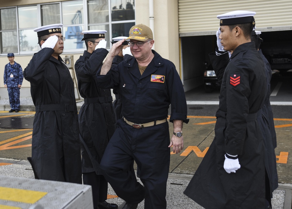 CSG 7 EMBARKS JMSDF SUBMARINE