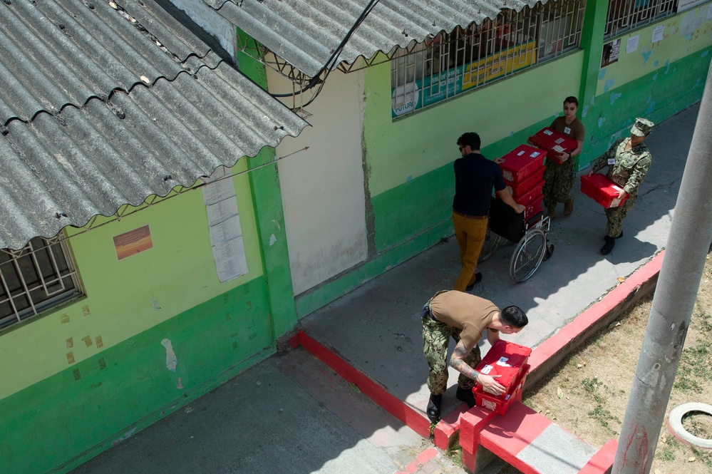 USNS Comfort Personnel Commence Setup at Two Medical Sites in Ecuador