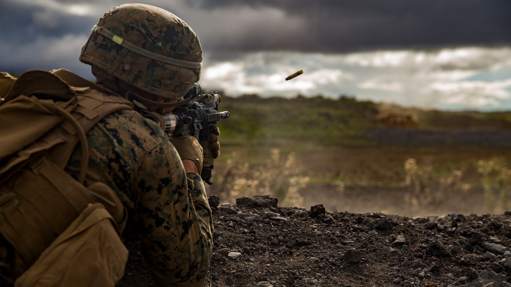 Americas Battalion conducts squad attacks