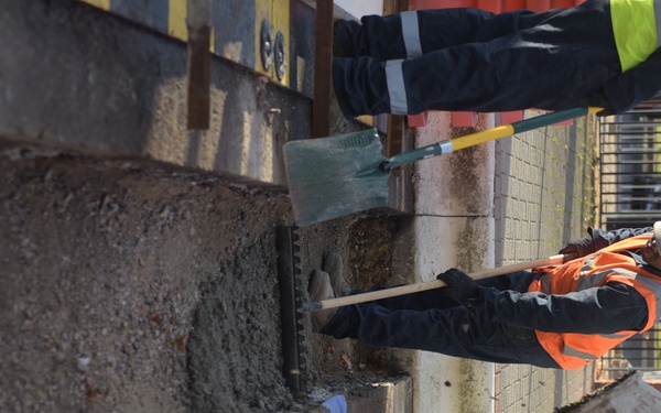 Construction on Gate 6 the Bird in Hand