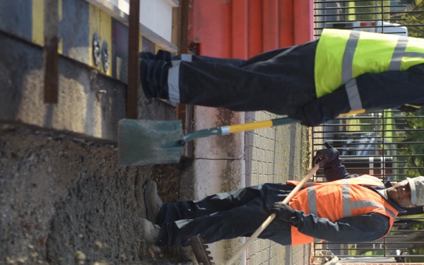 Construction on Gate 6 the Bird in Hand