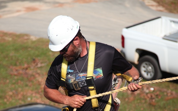 U.S. Army Corps of Engineers installs temporary roofing on homes of Florida Panhandle residents