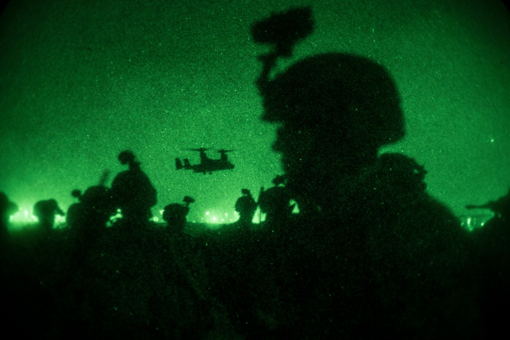 Darkhorse Helicopter Night Raids