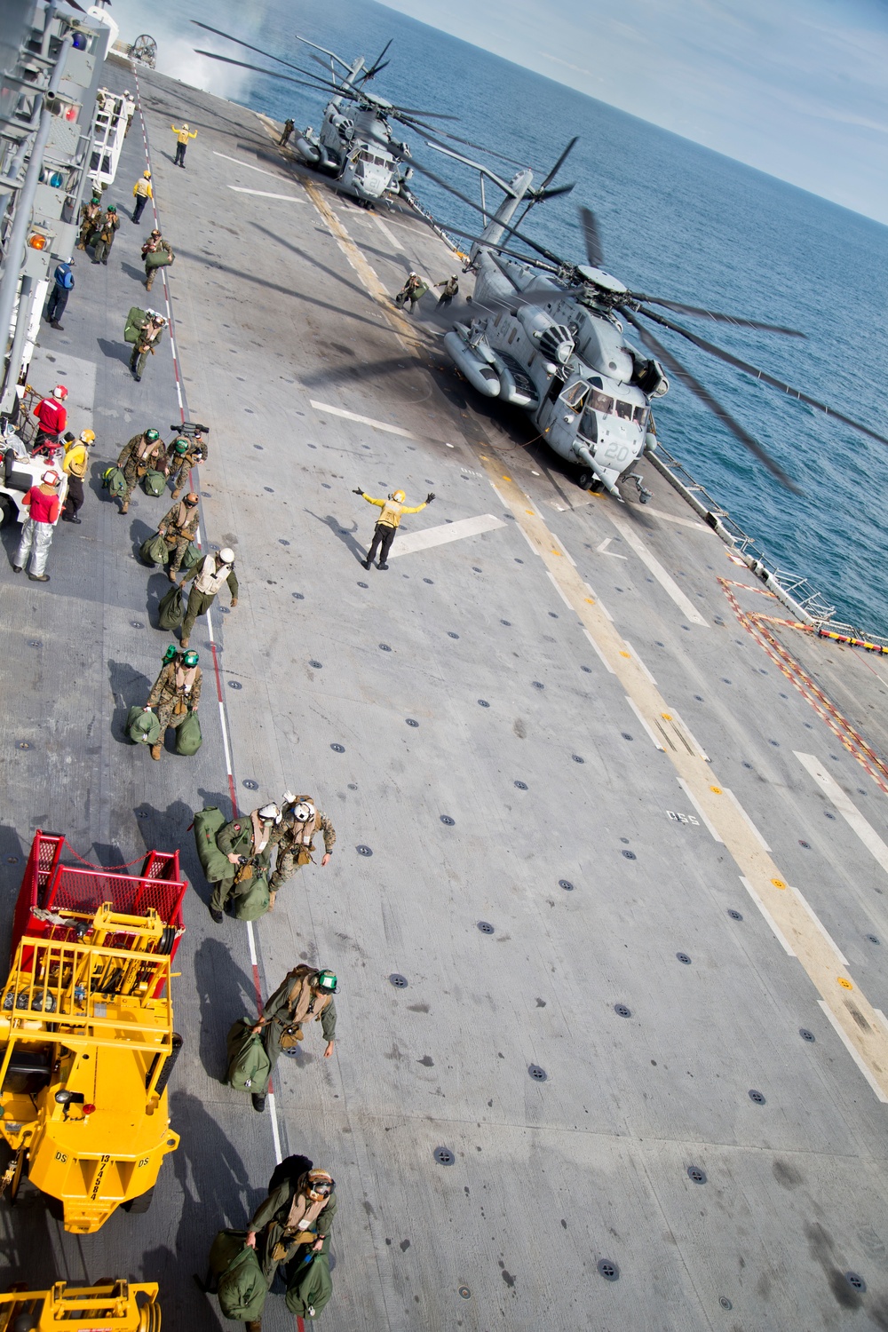 USS Kearsarge flight ops