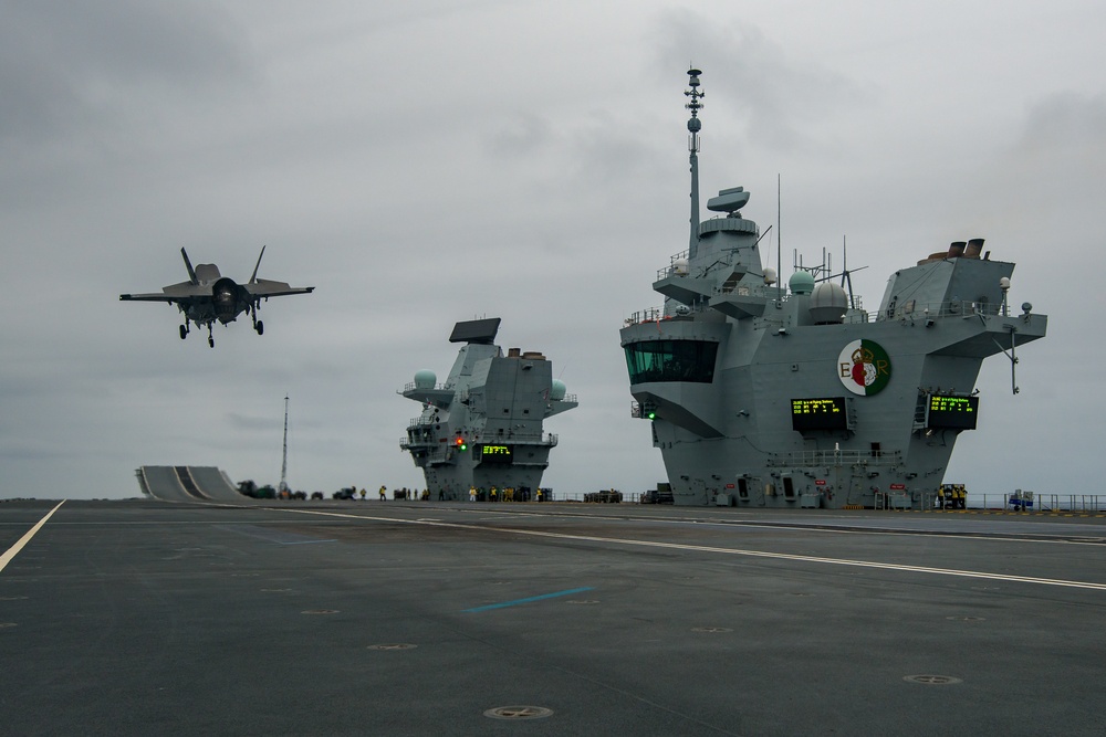 ITF First of Class Flight Trials (Fixed Wing) activities aboard HMS Queen Elizabeth, week of Sept 30