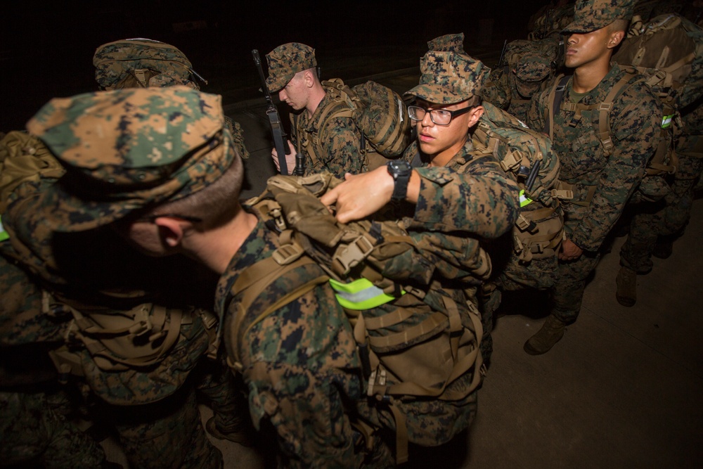 MARFORRES Marines assist in NROTC hike