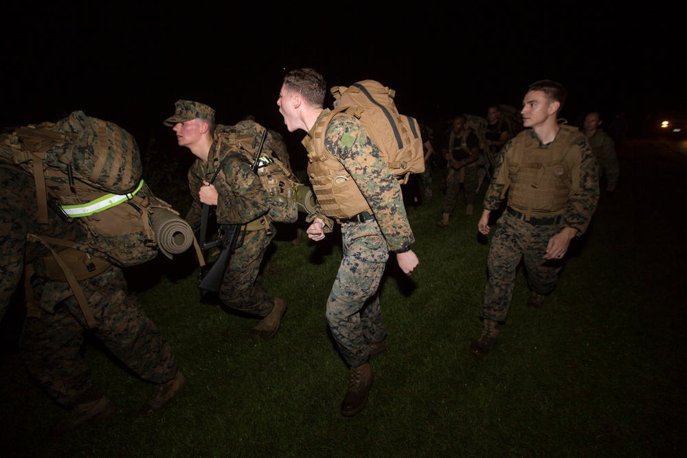 MARFORRES Marines assist in NROTC hike