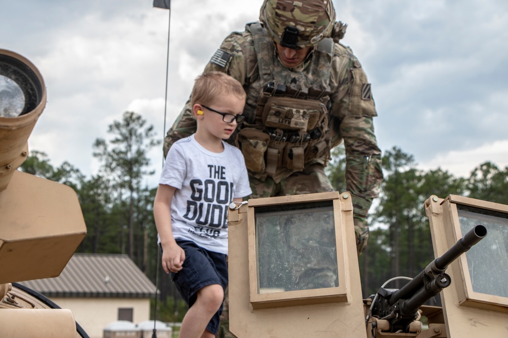 Family Day Gunnery