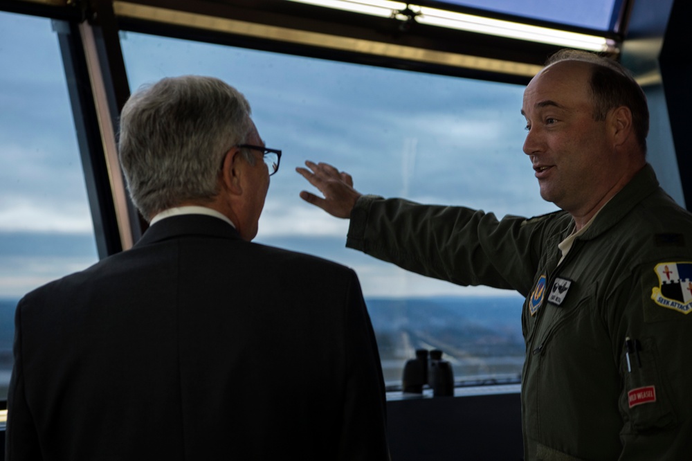 Minister of Interior visits Spangdahlem