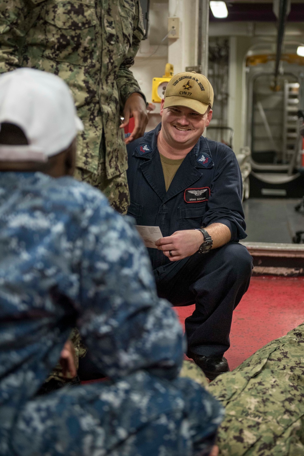 Sailors Treat Simulated Wounds