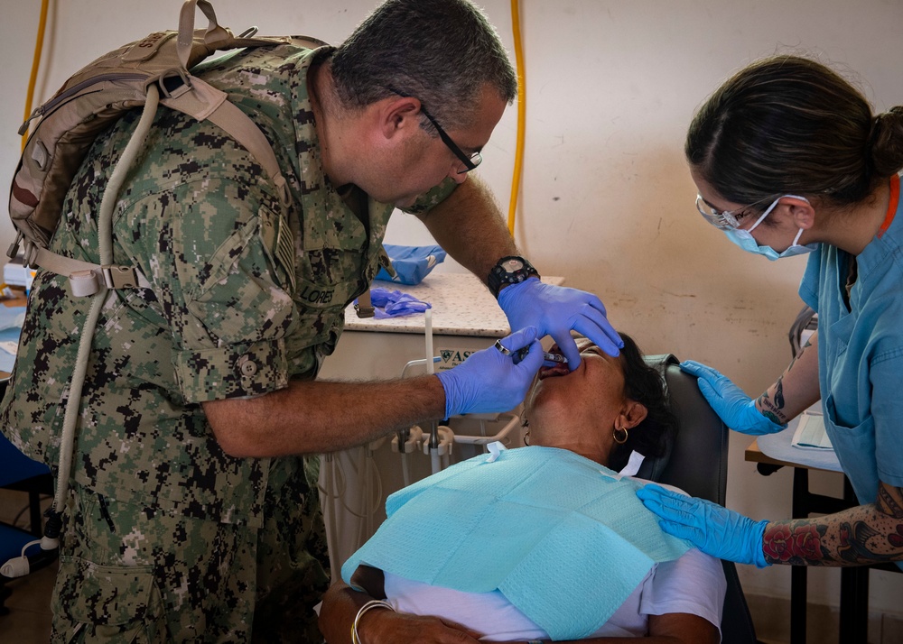 USNS Comfort Personnel Begin Treatment at Land Based Medical Sites in Ecuador