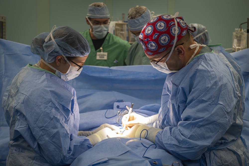 USNS Comfort Surgeons Perform an Umbilical Hernia Surgery