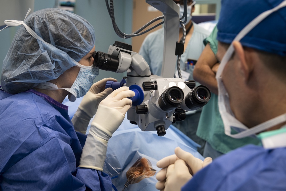 USNS Comfort Surgeons Performs a Pterygium Surgery