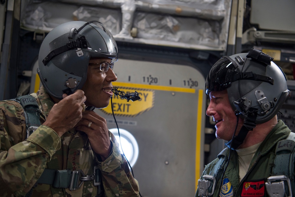 COMPACAF talks innovation with 15th Wing Airmen