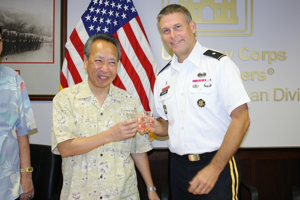 Pacific Ocean Division receives symbol of alliance from Japan Ministry of Defense leaders