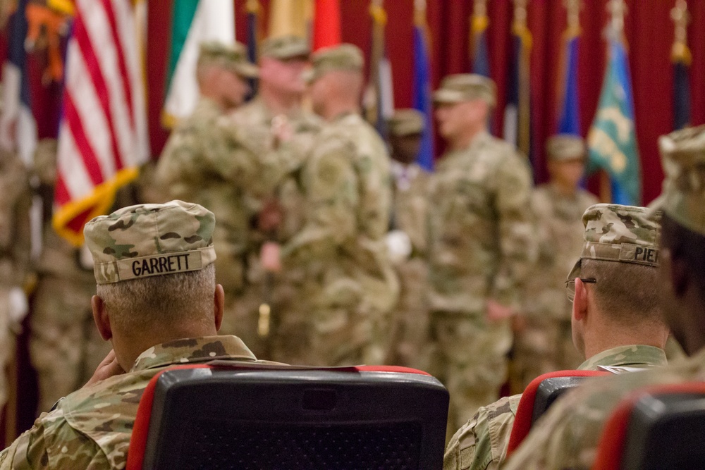 Lt. Gen. Garrett Visits Area Support Group - Kuwait, Attends Change of Responsibility