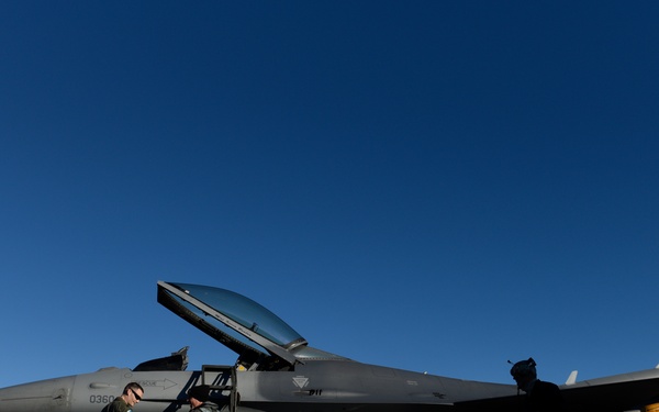 F-16s arrive for Trident Juncture 2018