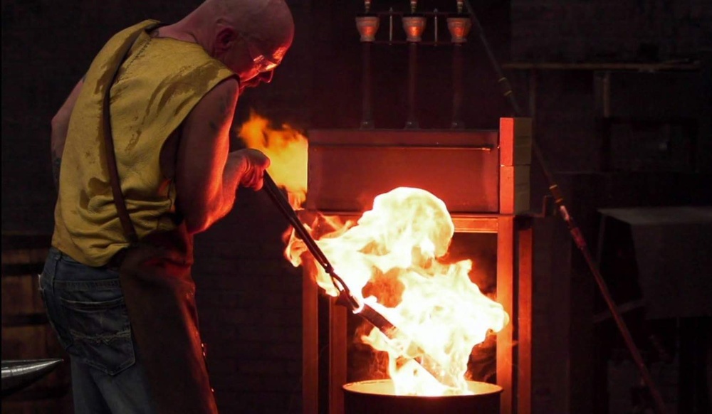 Having to forge a blade using : r/forgedinfireshow