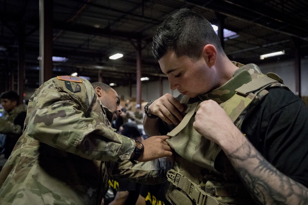 113th Infantry Regiment Soldiers issued gear during Rapid Fielding Initiative