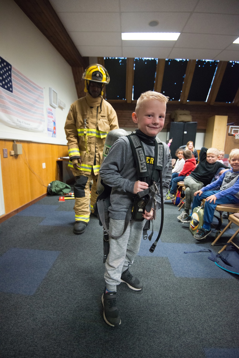 Fire Prevention Week: Belgian childs visit Fire Station