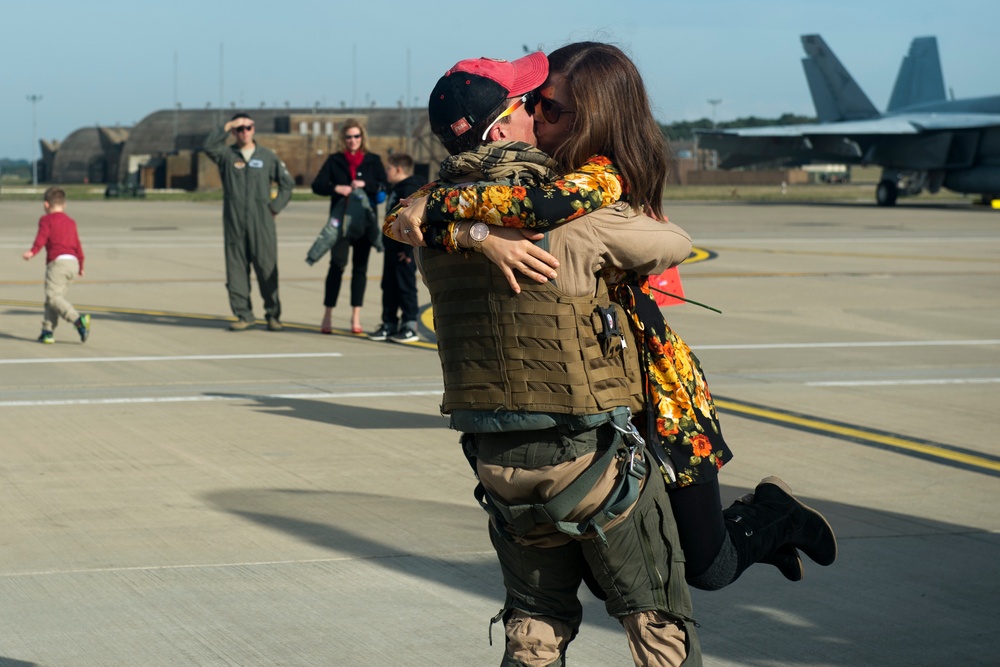 Deployers return to Lakenheath