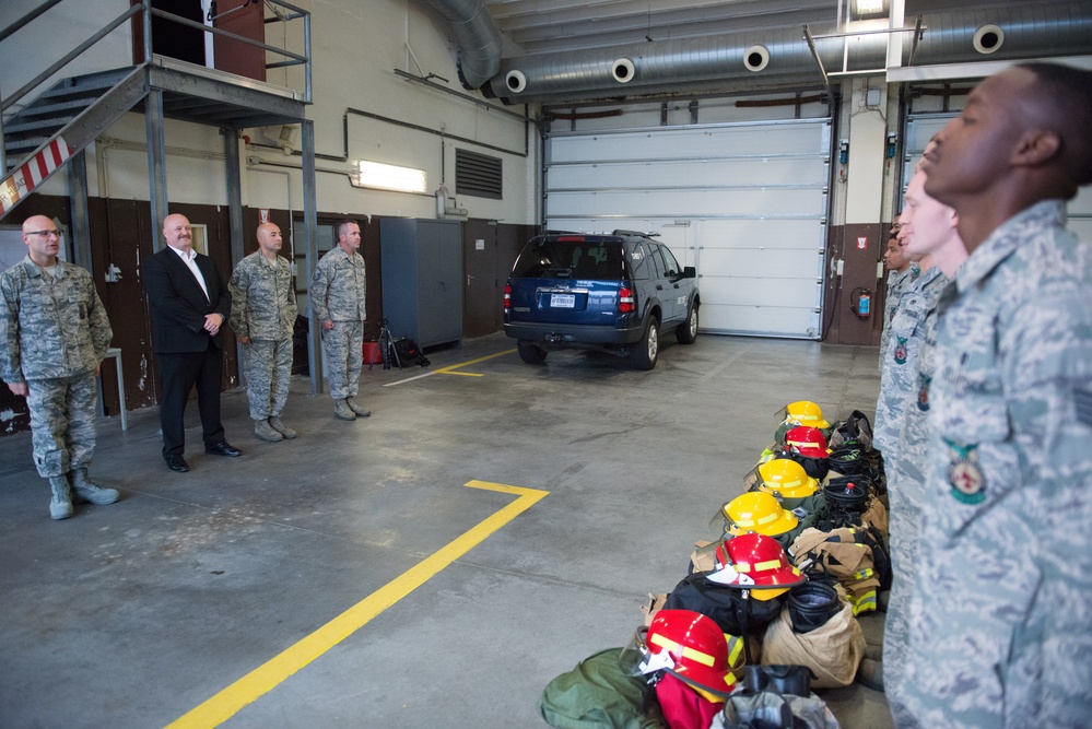 Air Force Fire Chief visits 424th ABS