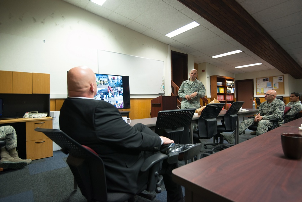 Air Force Fire Chief visits 424th ABS