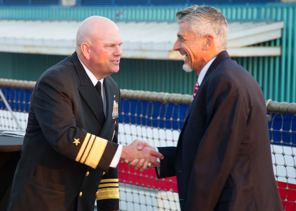 Commander, U.S. 3rd Fleet attends Fleet Week San Diego opening reception aboard USS Harpers Ferry (LSD 49)