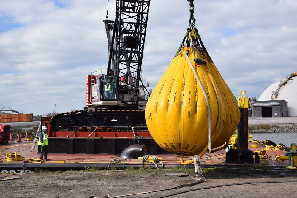 Buffalo District's Temporary Crane Barge Completes Load Test in Ashtabula Harbor