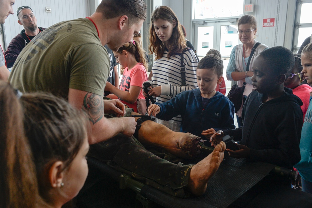 NMCSD Showcases Training Tools and Simulation Mannequins at San Diego Fleet Week 2018