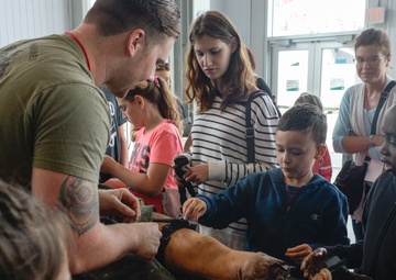 NMCSD Showcases Training Tools and Simulation Mannequins at San Diego Fleet Week 2018