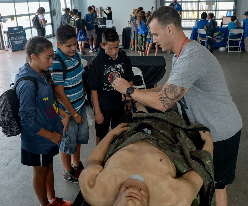 NMCSD Showcases Training Tools and Simulation Mannequins at San Diego Fleet Week 2018