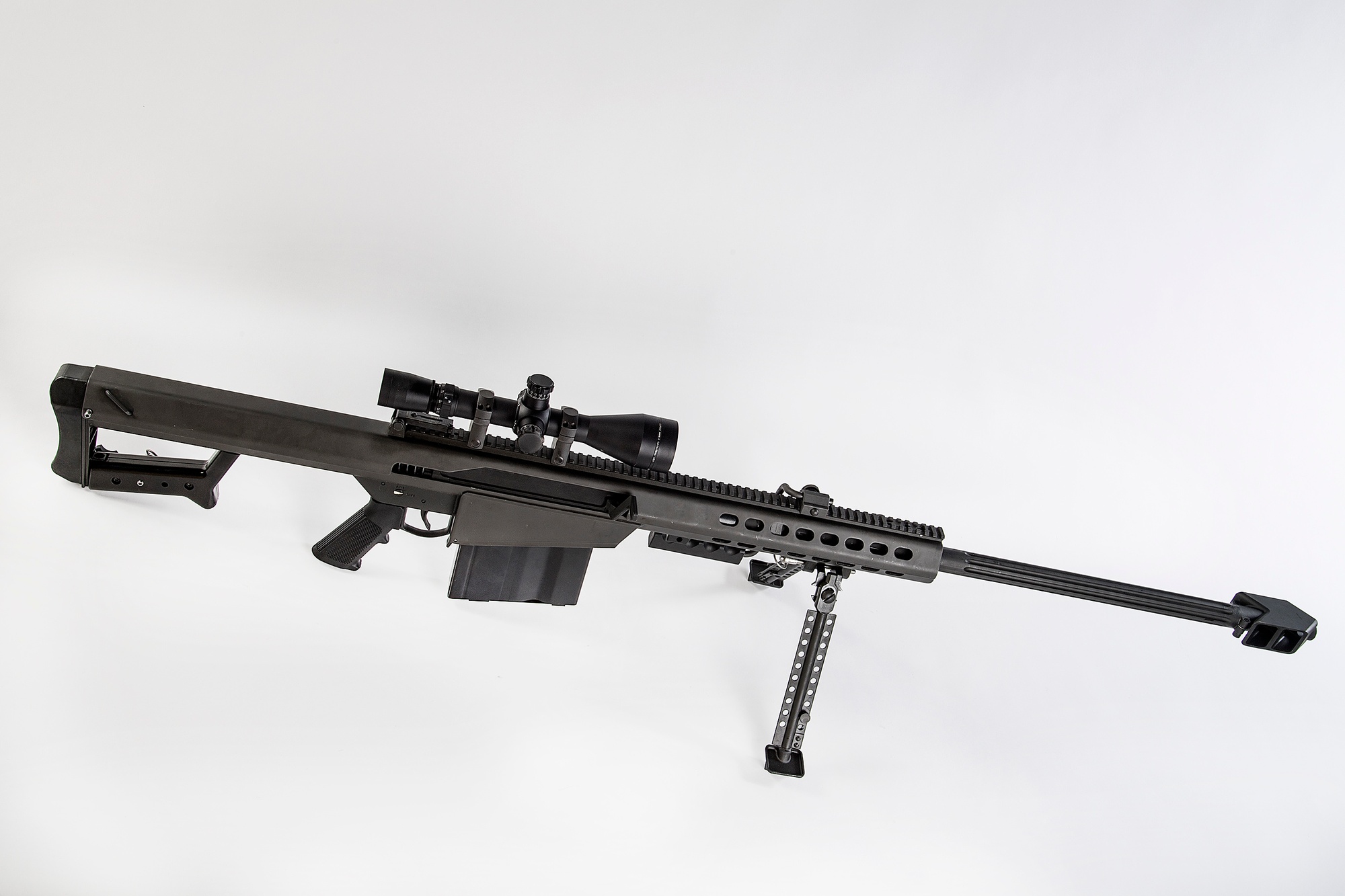 Sniper Rifle 50 Bmg Cal - Fotografias de stock e mais imagens de