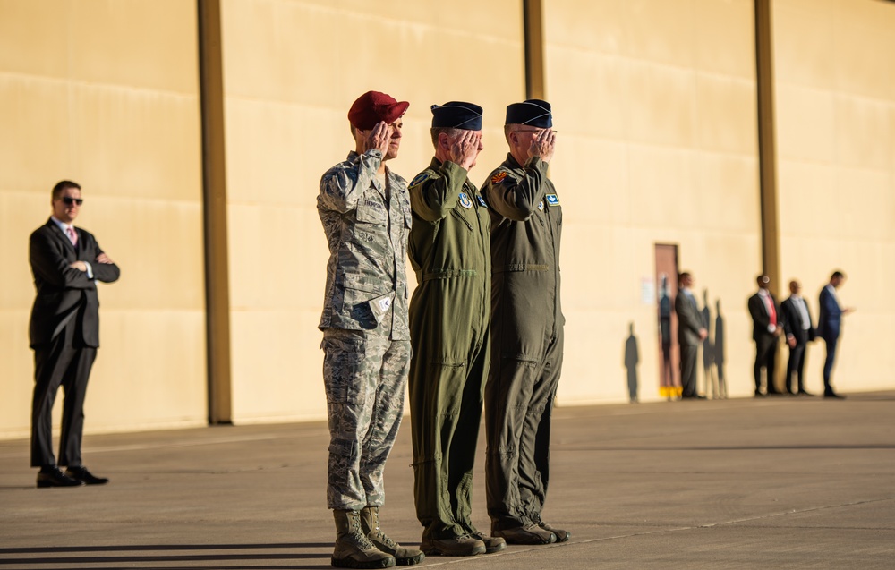 President Trump visits Luke AFB