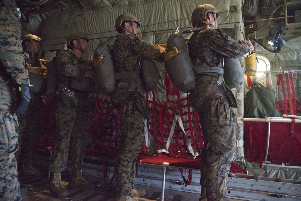 22nd MEU MRF Static/Freefall Jumps