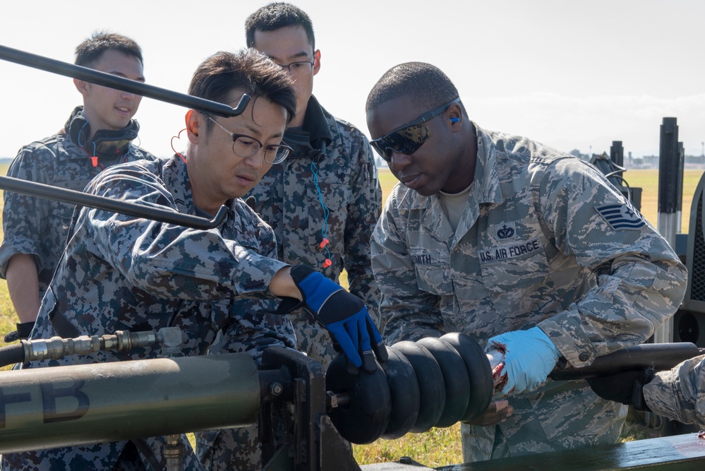 374th CES, Koku Jietai team up for bilateral training