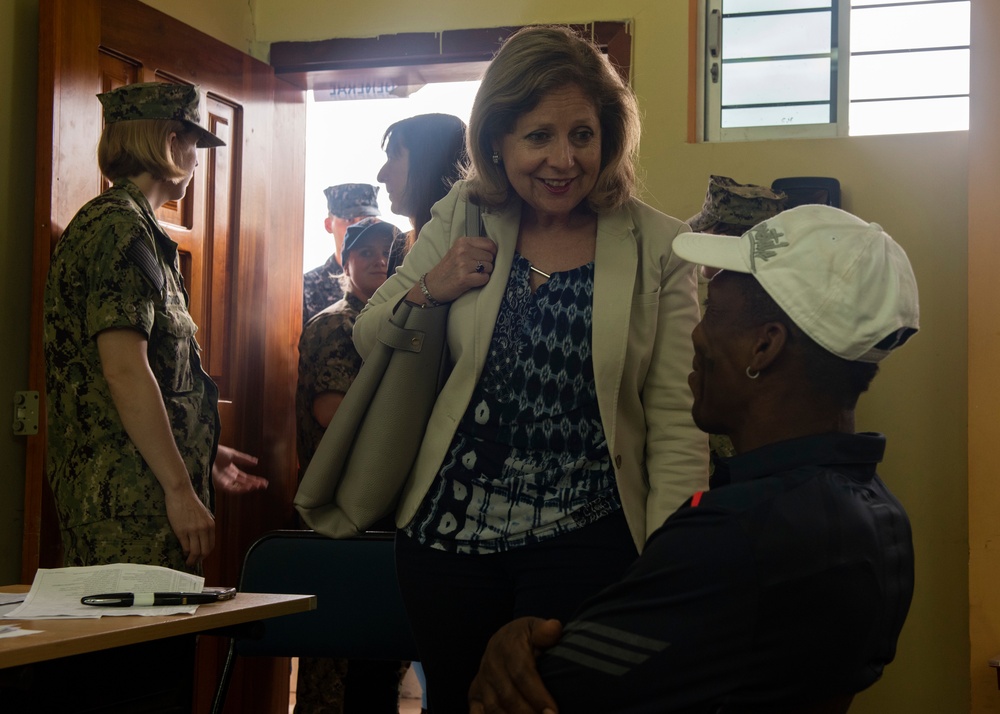 Ambassador Liliana Ayalde Tours a Medical Treatment Facility