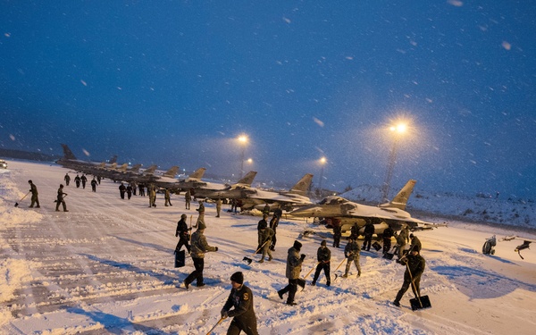 TRIDENT JUNCTURE 18 - OCT 25 - Sweden