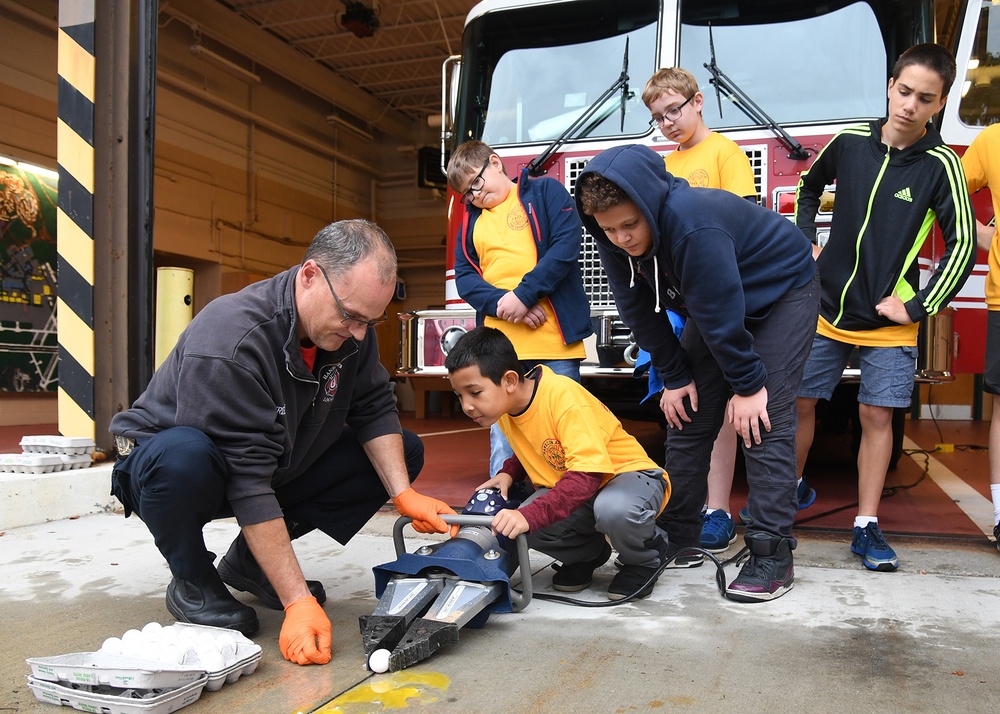 HMS students tour base fire station