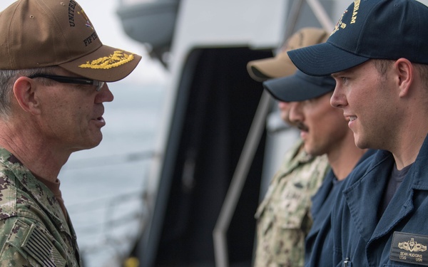 Vice Adm. Scott Stearney visits USS Jason Dunham (DDG 109)