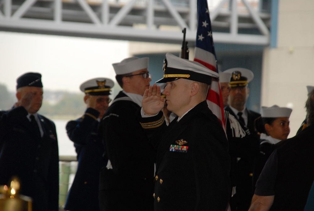 Naval Museum hosts a retirement ceremony