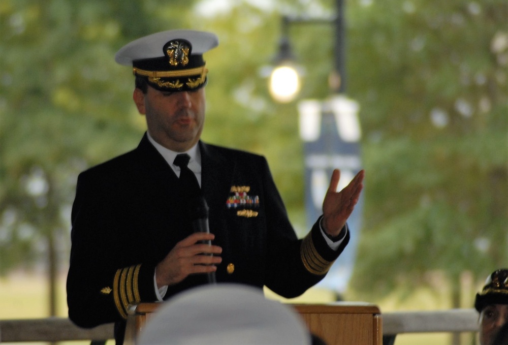 Naval Museum hosts a retirement ceremony